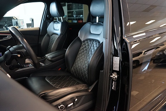 Audi SQ7 5 of 5