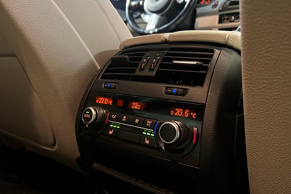 BMW 520 17 of 18