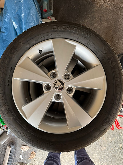 Product image 3 of 6