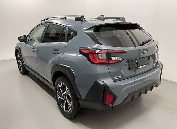 Subaru Crosstrek 2 of 6