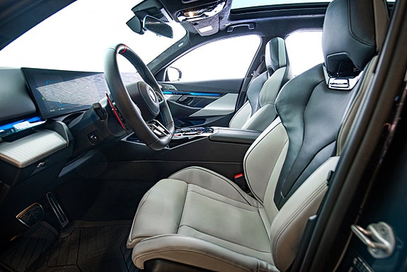 BMW M5 12 of 30