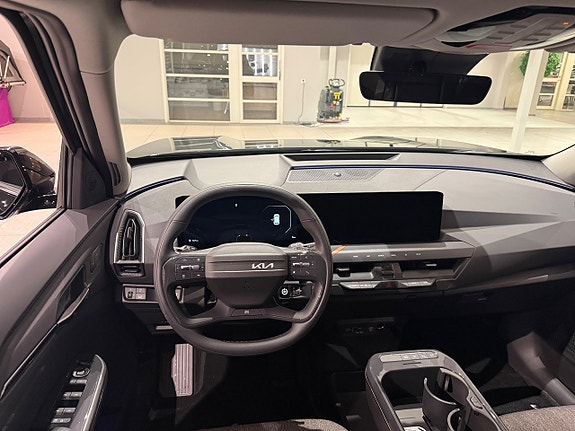 Kia EV5 11 of 13