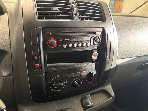 Peugeot Expert 11 of 14