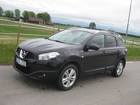 Nissan Qashqai+2 2 of 5