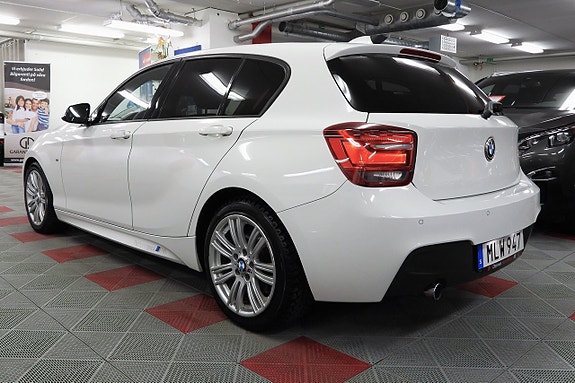 BMW 120 17 of 30