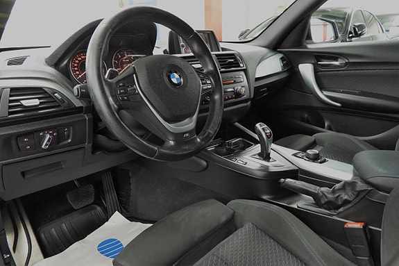 BMW 120 25 of 30