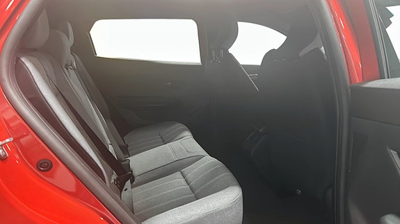 Renault Scenic E-Tech 5 of 9