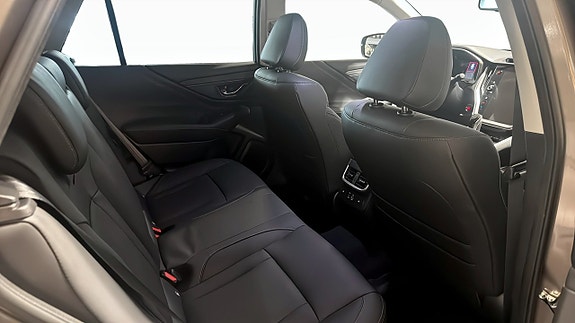 Subaru Outback 5 of 5