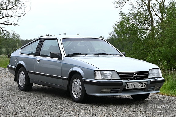 Opel Monza