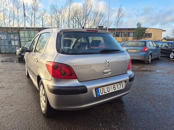 Peugeot 307 4 of 5