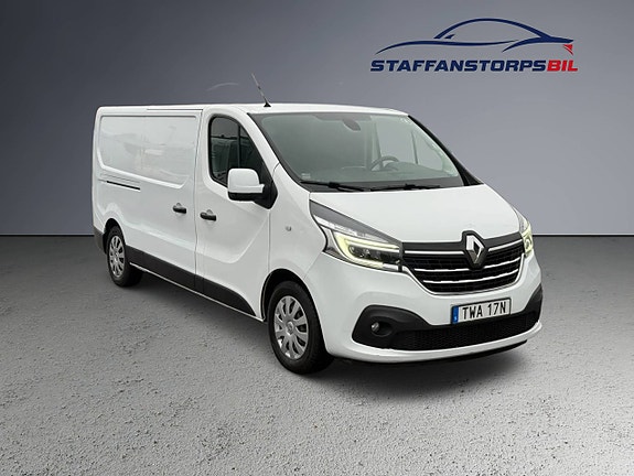 Renault Trafic 3 of 9