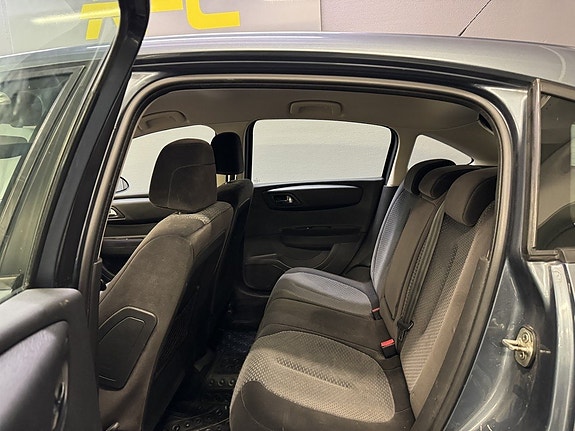 Citroen C4 9 of 16