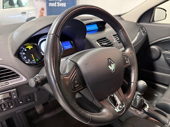 Renault Megane 14 of 18