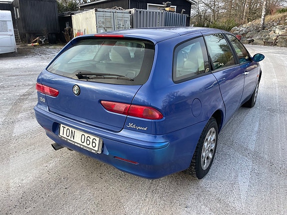 Alfa Romeo 156 5 of 15