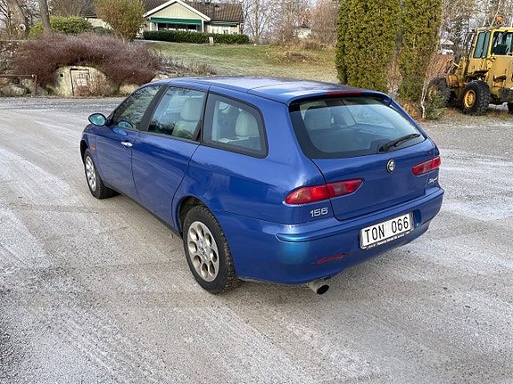 Alfa Romeo 156 4 of 15