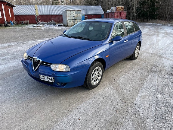 Alfa Romeo 156