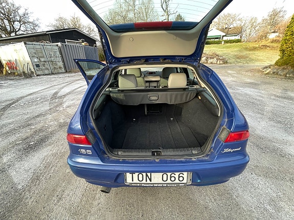 Alfa Romeo 156 7 of 15
