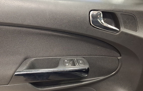 Opel Corsa 15 of 22