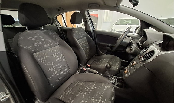 Opel Corsa 20 of 22