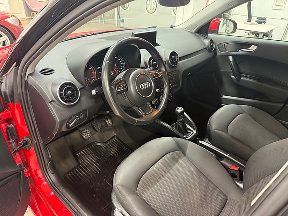 Audi A1 8 of 12