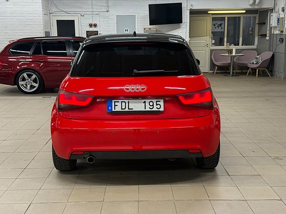 Audi A1 4 of 5