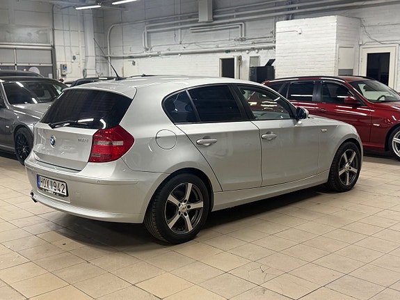 BMW 118i 5 of 5
