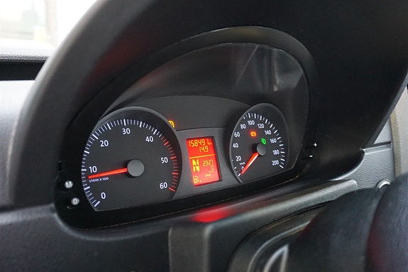 Volkswagen Crafter 12 of 14