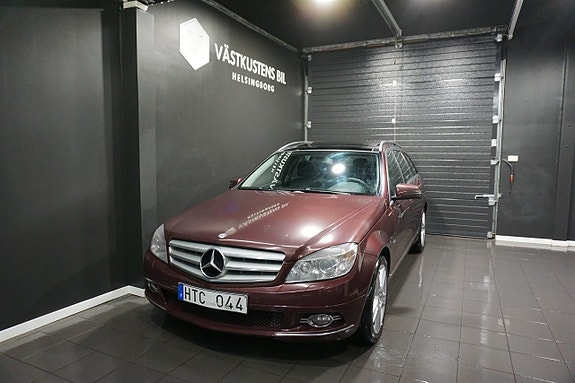Mercedes-Benz C320