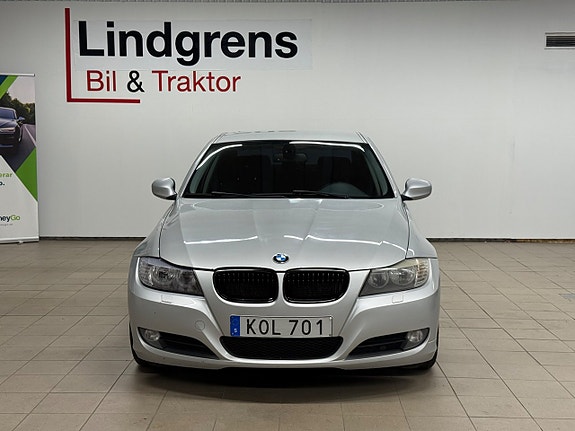 BMW 318 7 of 12
