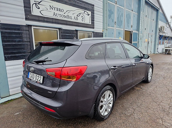 Kia Ceed 3 of 12