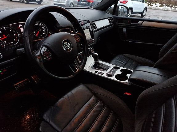 Volkswagen Touareg 7 of 18