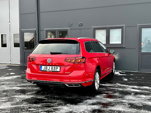 Volkswagen Passat 4 of 5