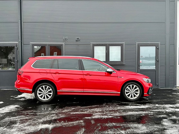 Volkswagen Passat 6 of 19