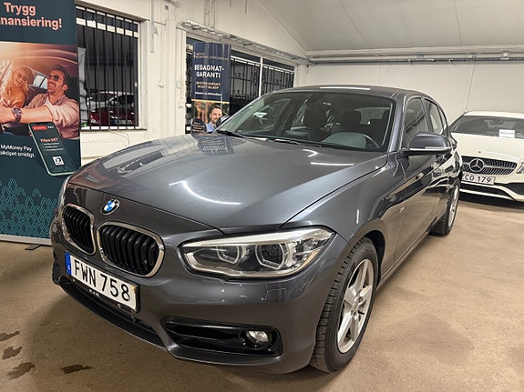 BMW 116d 3 of 5