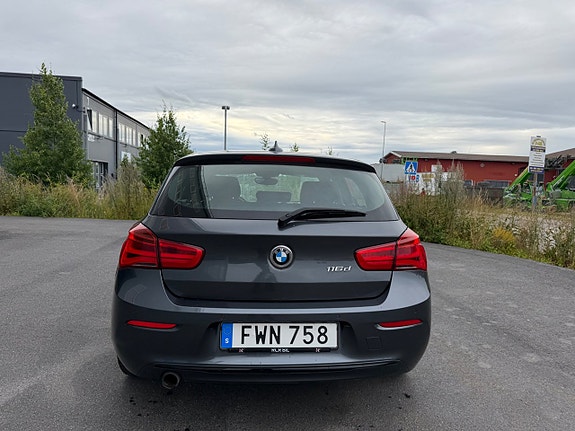 BMW 116d 5 of 5