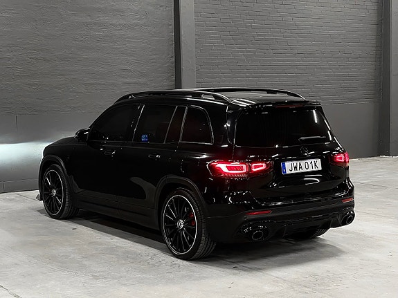 Mercedes-Benz GLB250+ 22 of 26