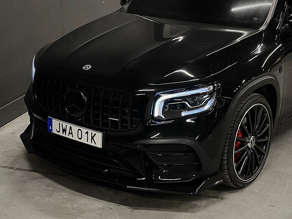 Mercedes-Benz GLB250+ 24 of 26