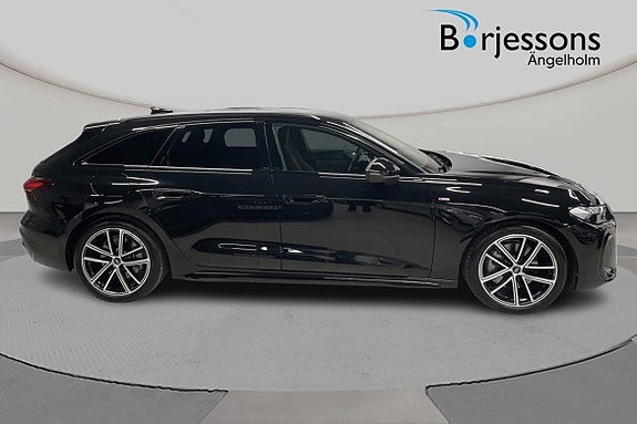 Audi A5 2 of 5