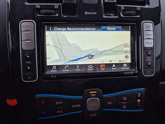 Nissan Leaf 17 of 21