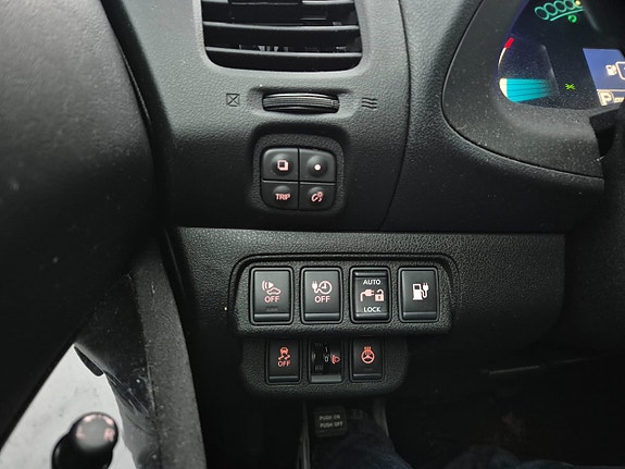 Nissan Leaf 14 of 21