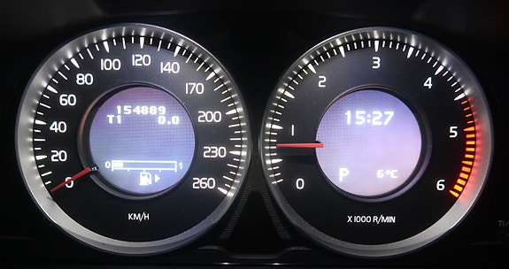 Volvo V60 12 of 27