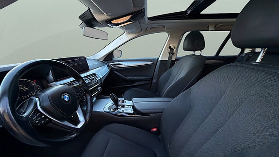 BMW 530e 10 of 30