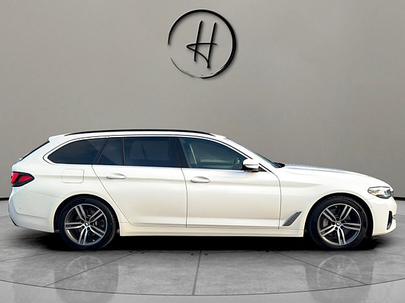 BMW 530e 7 of 30