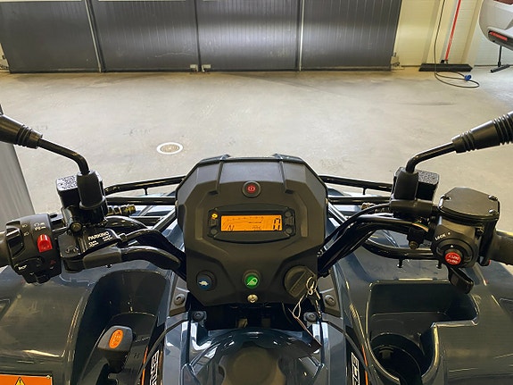 Kawasaki Brute Force 450 T-Cat 9 of 11