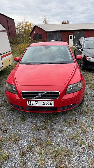 Volvo S40