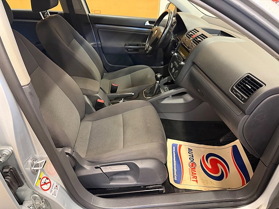 Volkswagen Golf I 9 of 17