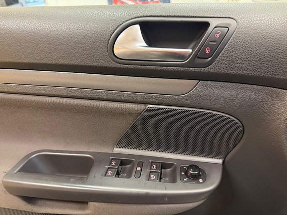 Volkswagen Golf I 10 of 17
