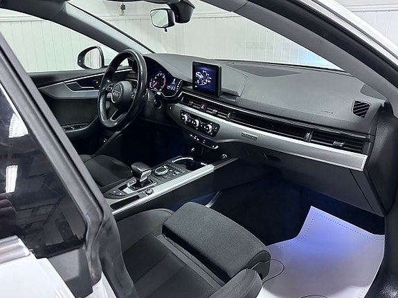 Audi A5 15 of 25