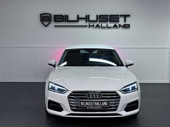 Audi A5 4 of 5
