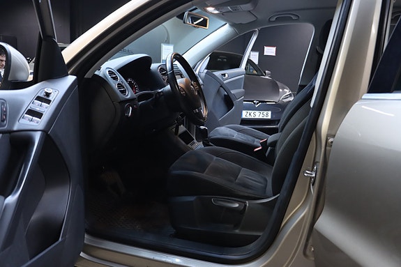 Volkswagen Tiguan 9 of 23
